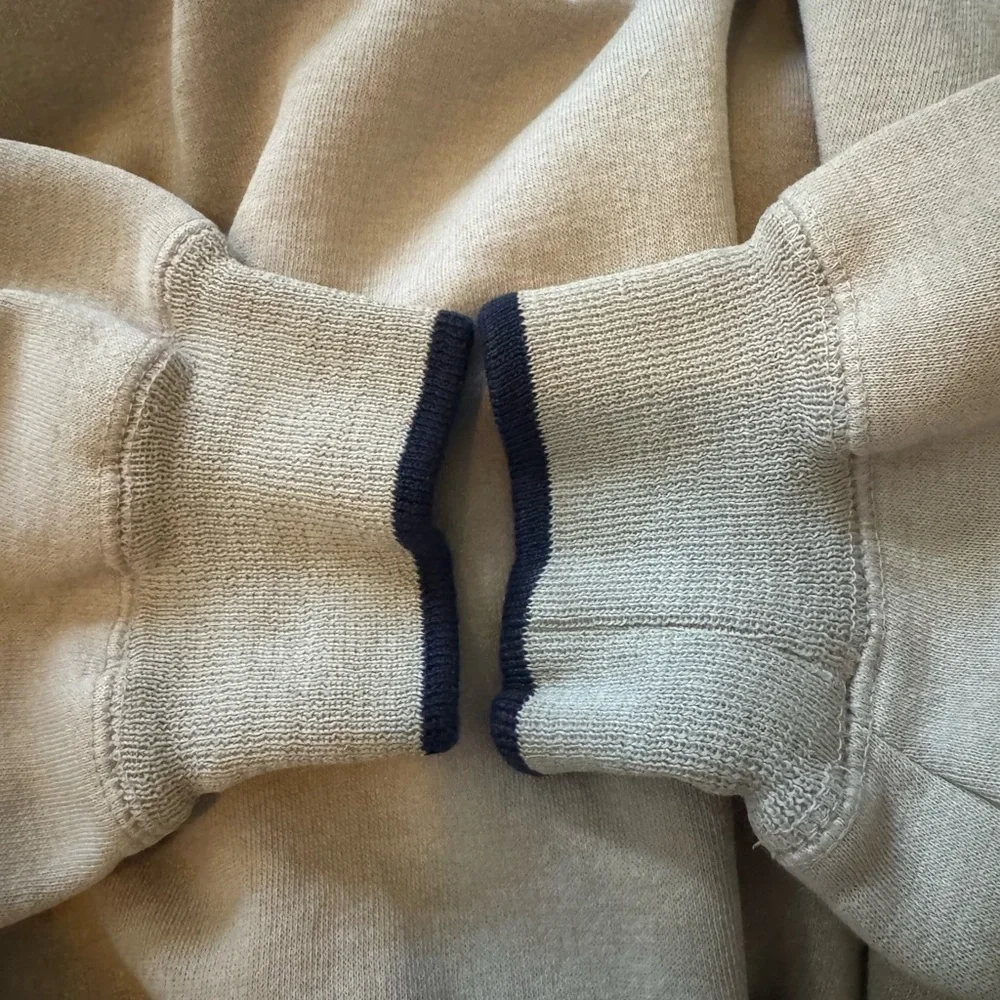 Vintage Winnie the Pooh Cream Sweatshirt - Picture 5 of 6